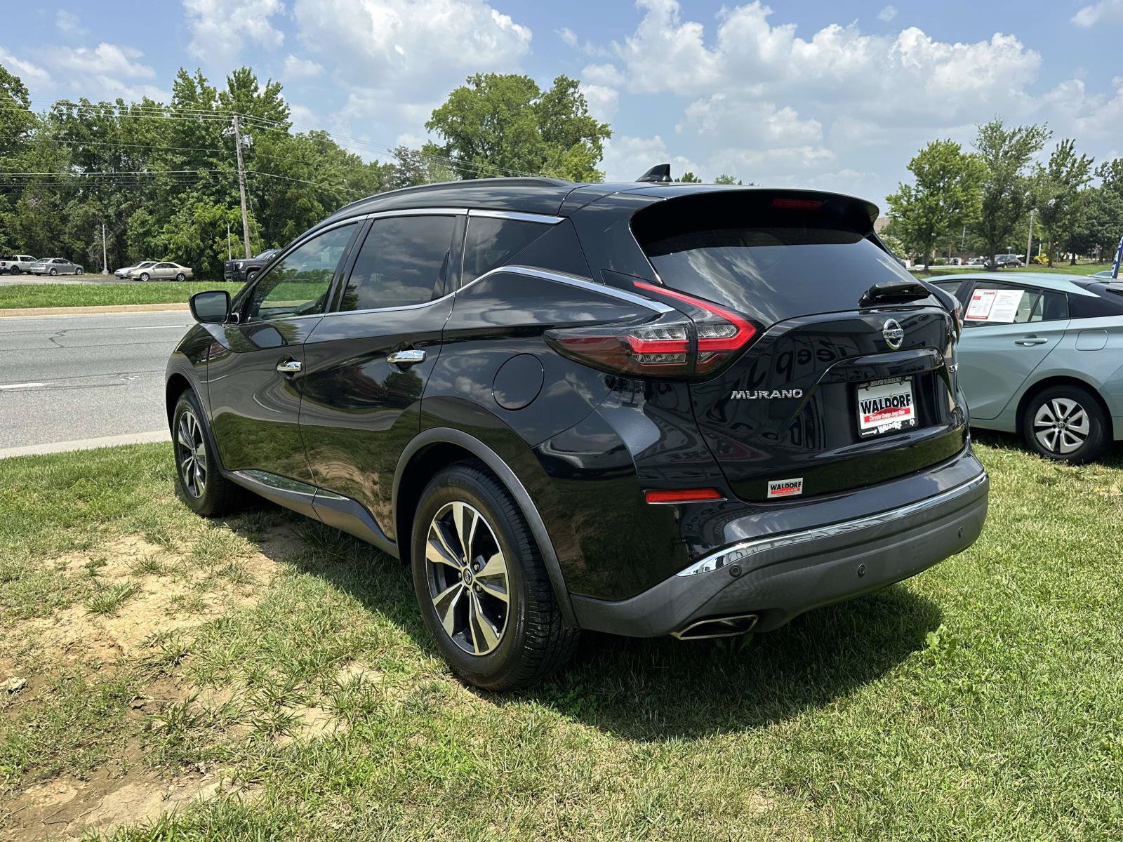 Used 2020 Nissan Murano SV AWD/4WD image 4
