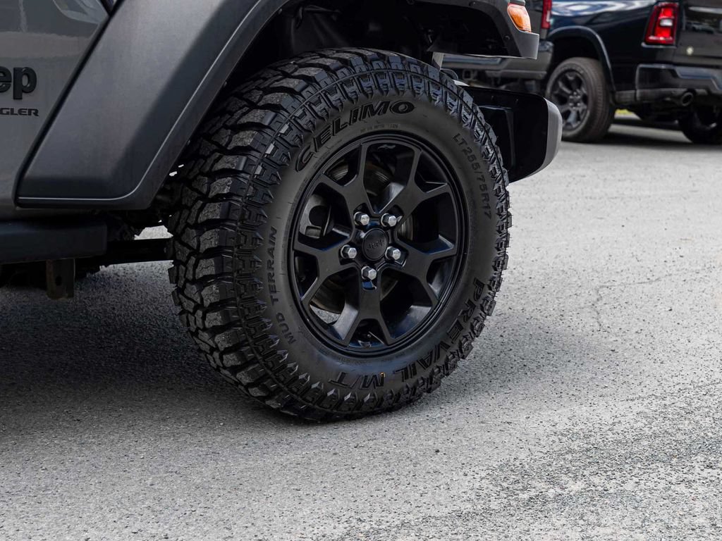 Used 2023 Jeep Wrangler Unlimited Sport AWD/4WD image 9