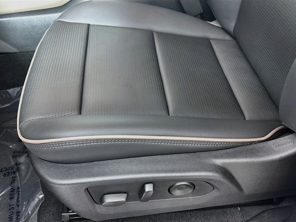 New 2026 GMC Canyon Denali AWD/4WD image 19
