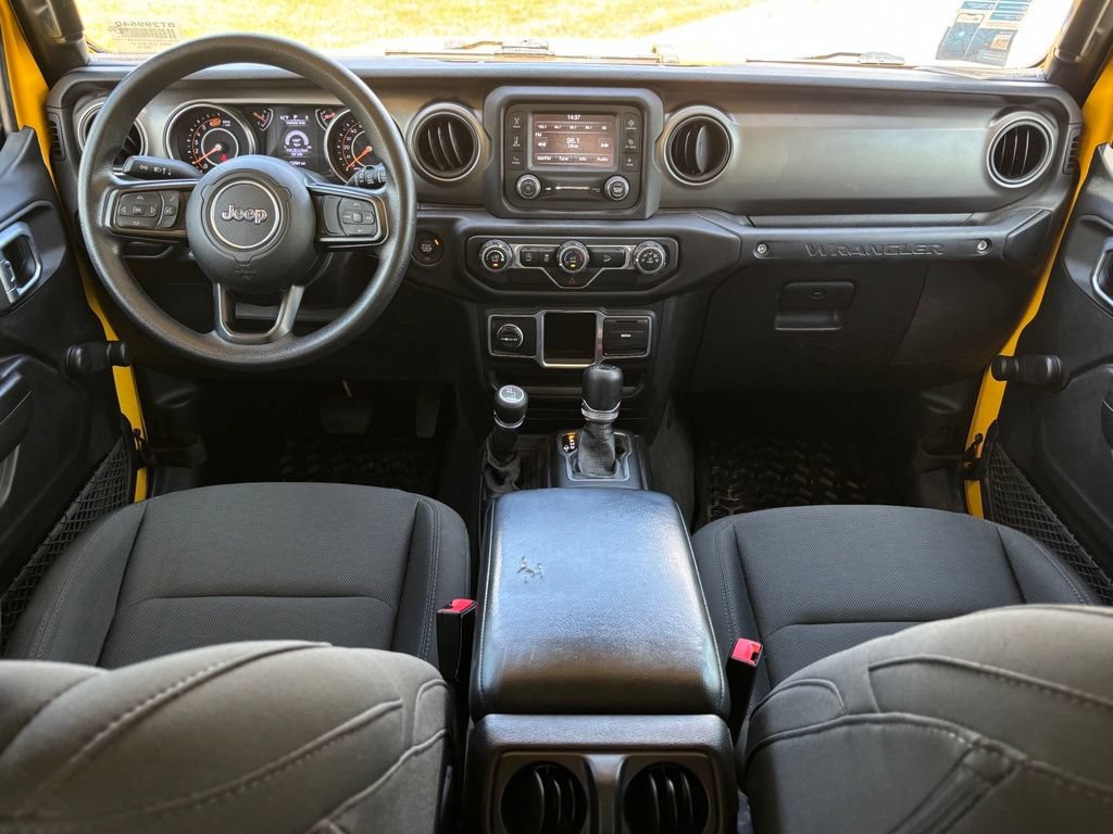 Used 2018 Jeep Wrangler Unlimited Sport AWD/4WD image 10