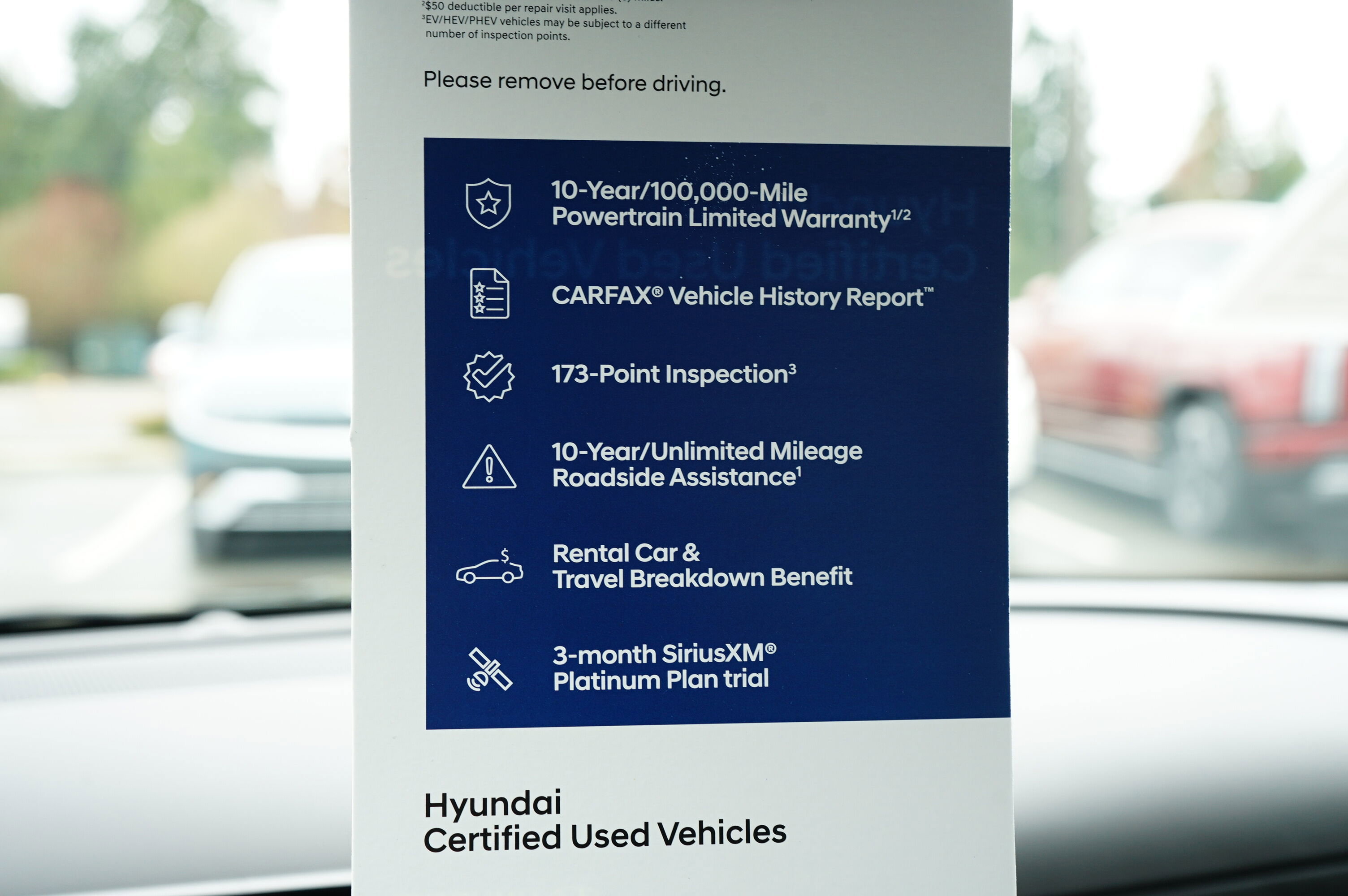 Used 2025 Hyundai Tucson SE image 2