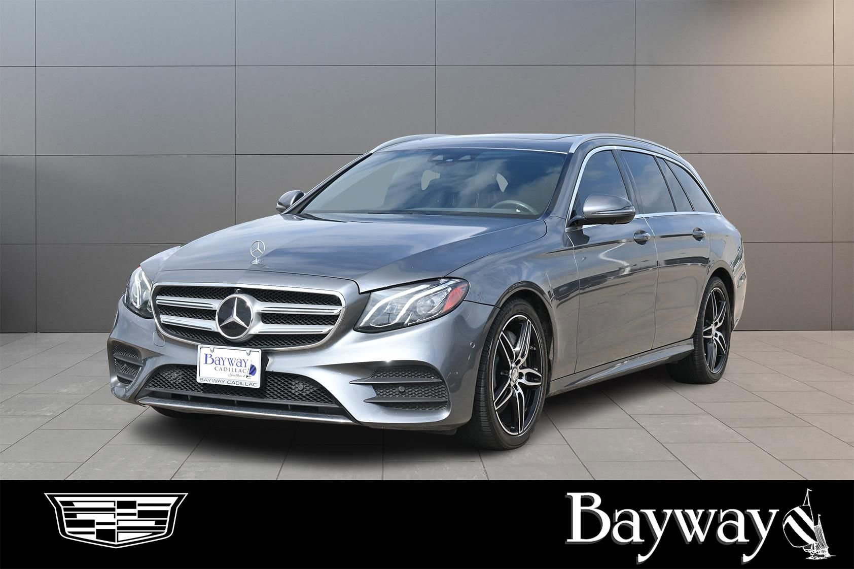 Used 2019 Mercedes-Benz E 450 4MATIC Wagon image 1
