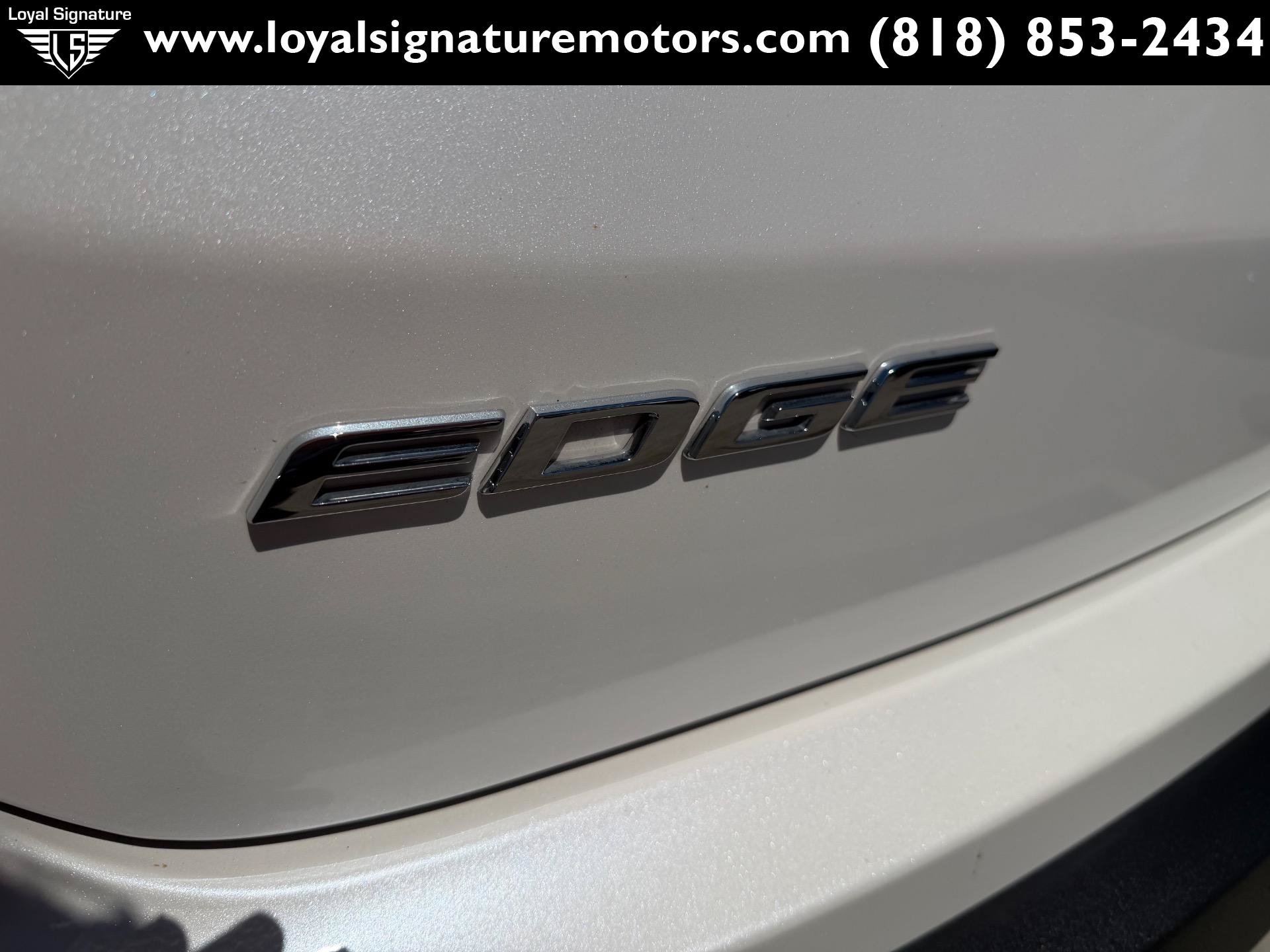 Used 2019 Ford Edge SEL w/ Equipment Group 201A FWD image 9