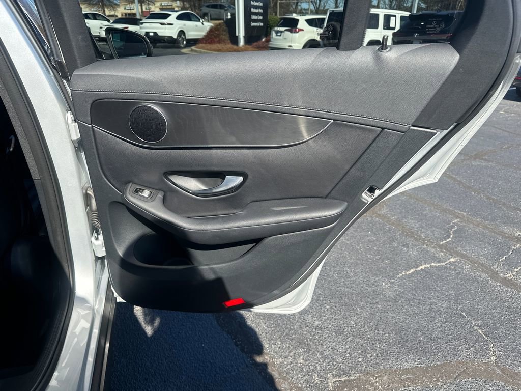 Used 2017 Mercedes-Benz GLC 300 4MATIC Coupe image 18