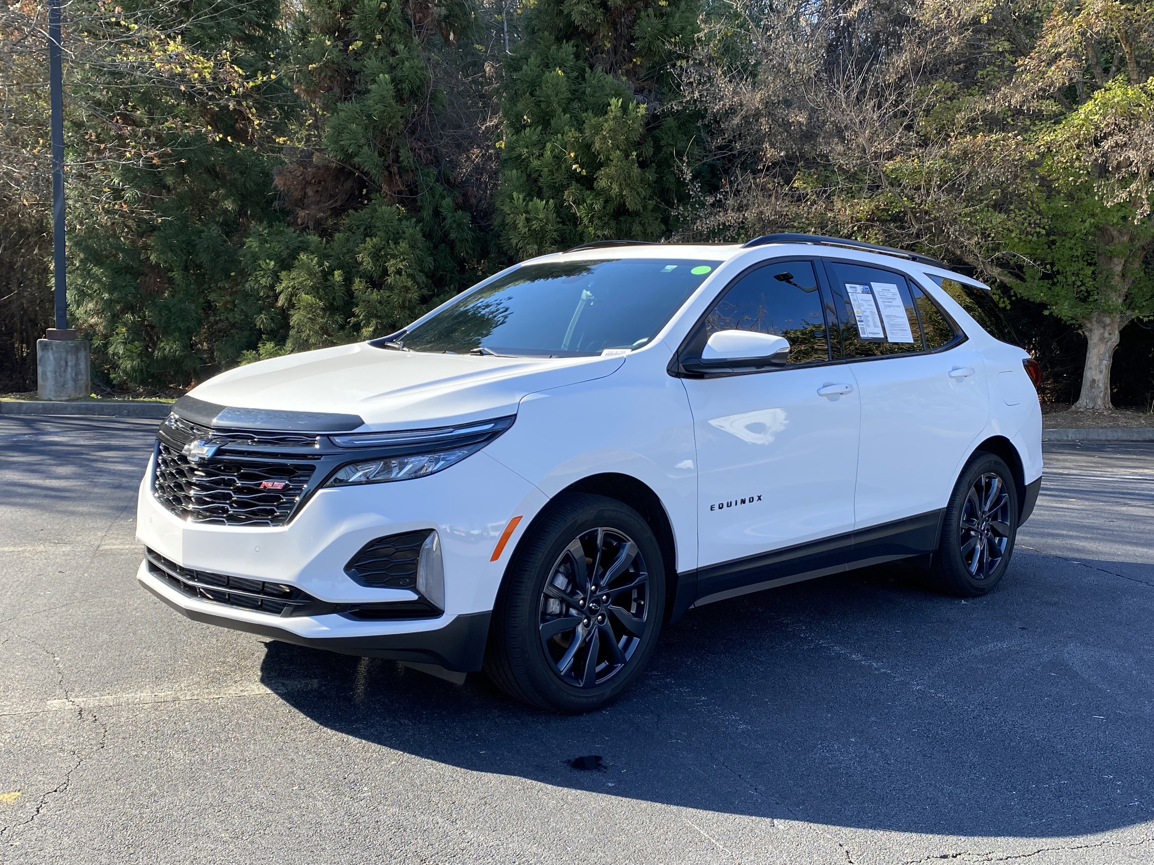 Used 2024 Chevrolet Equinox RS w/ RS Leather Package image 5