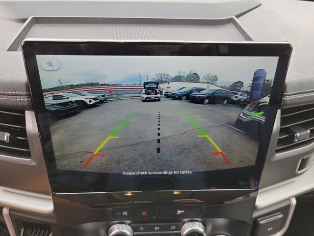 Used 2024 Ford Expedition Max XLT image 22