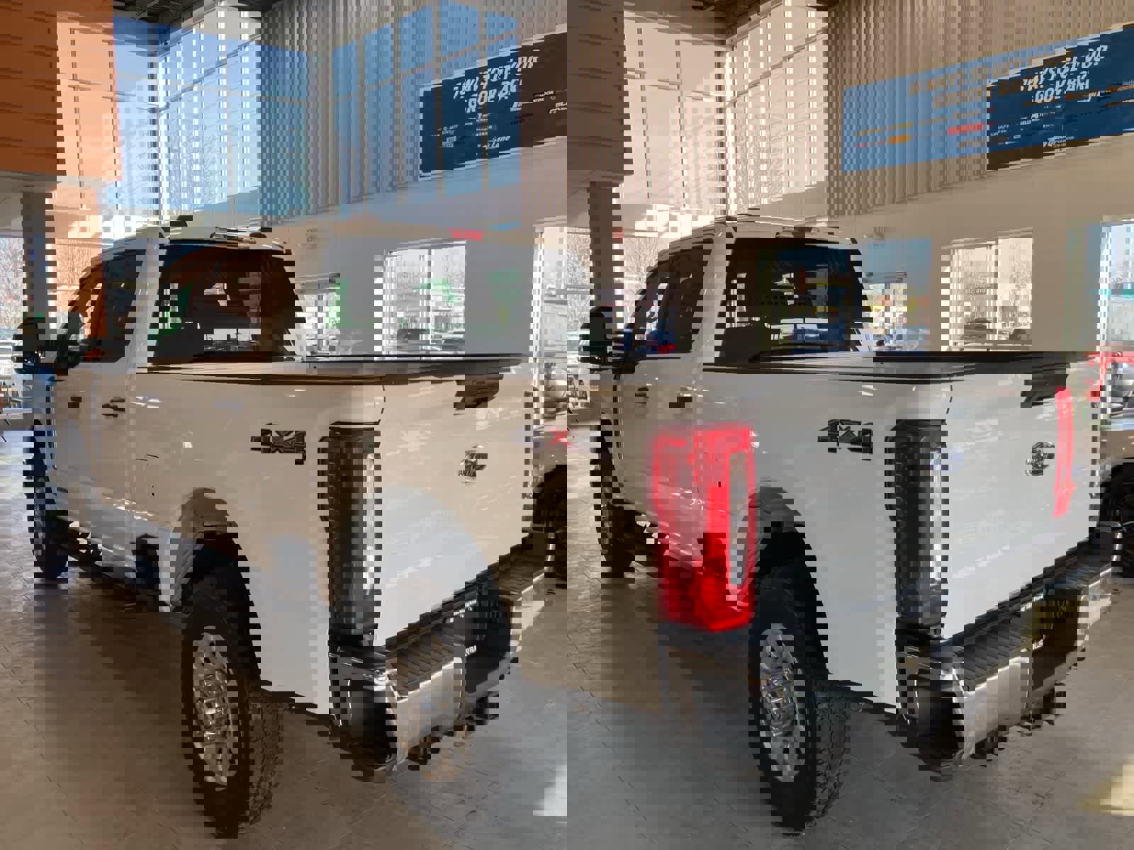 Used 2024 Ford F350 XLT image 7