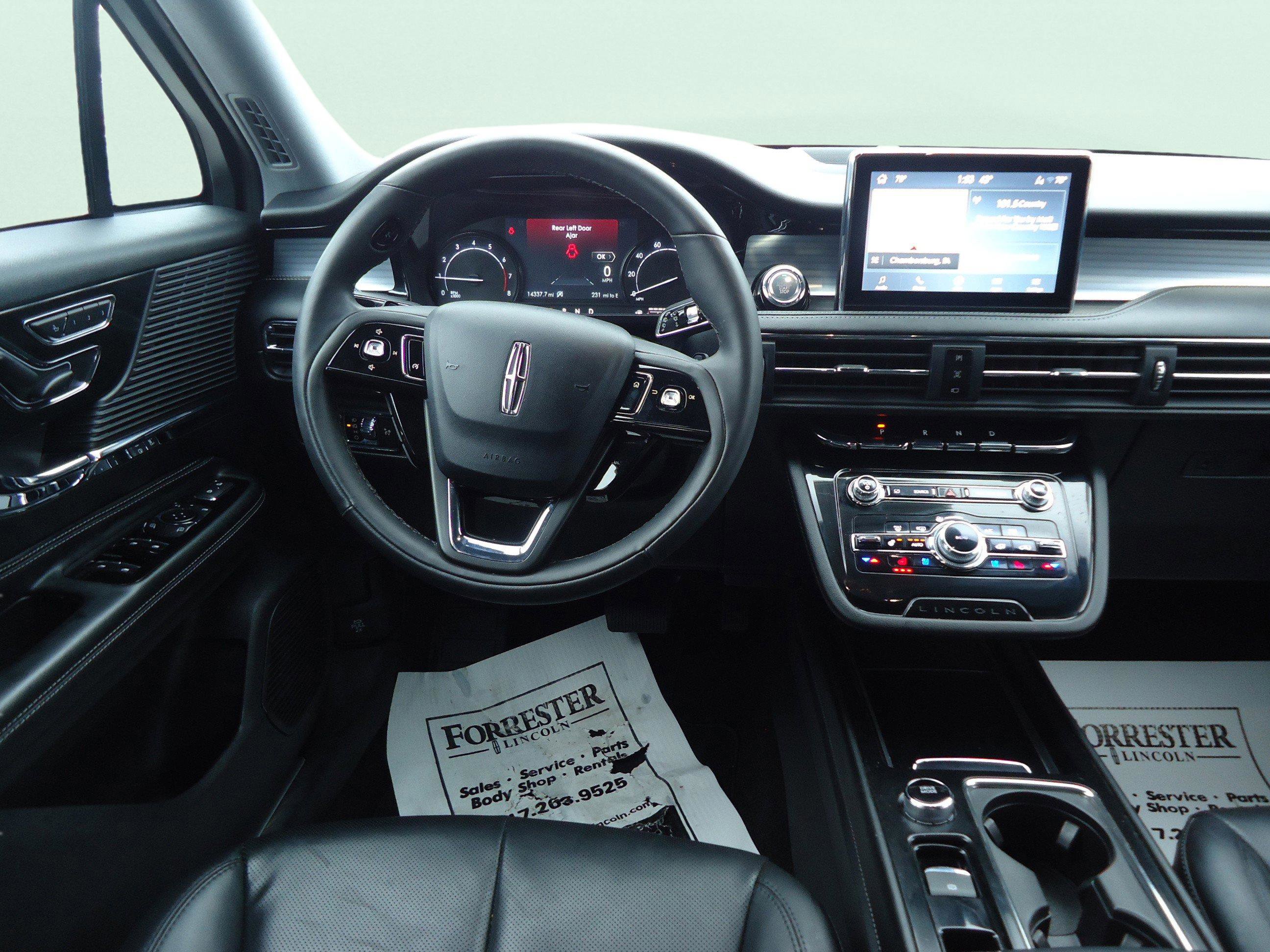 Used 2022 Lincoln Corsair AWD w/ Equipment Group 101A image 11