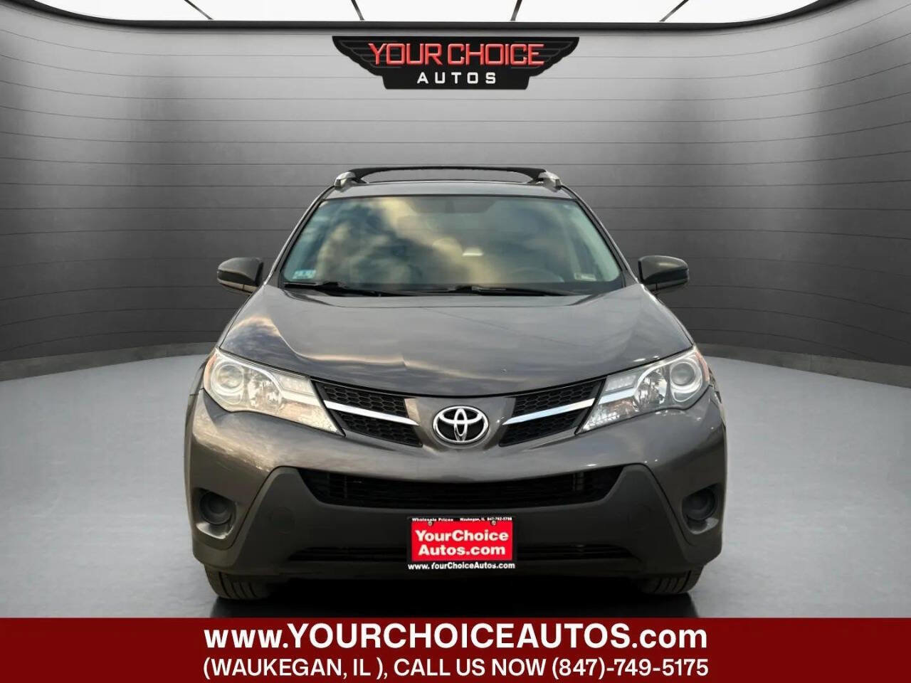 Used 2015 Toyota RAV4 LE image 8