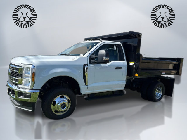 New 2026 Ford F350 XL w/ XL Chrome Package