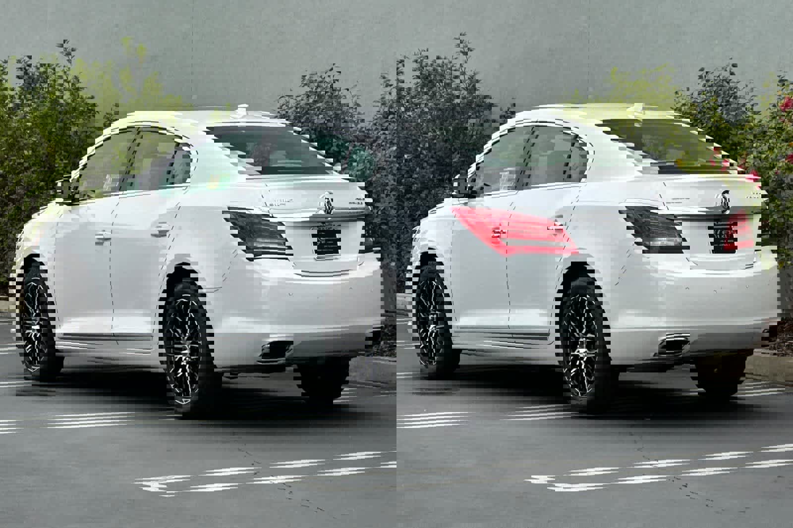 Used 2015 Buick LaCrosse Premium w/ Driver Confidence Package #1 image 7