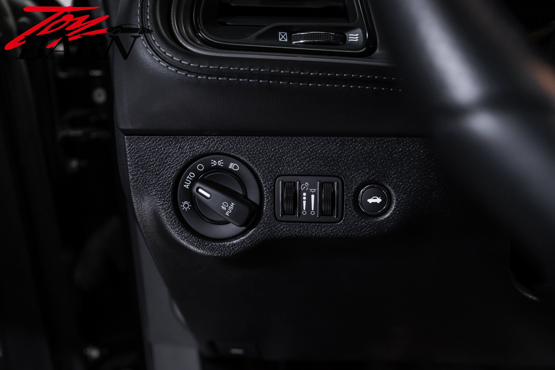 Used 2023 Dodge Challenger R/T w/ Plus Package RWD image 27