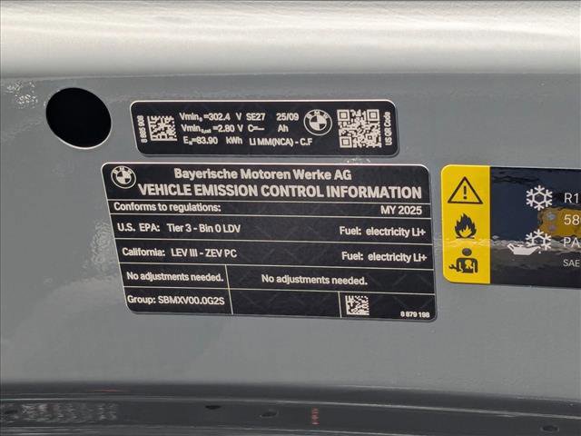 Used 2025 BMW i4 eDrive40 image 19