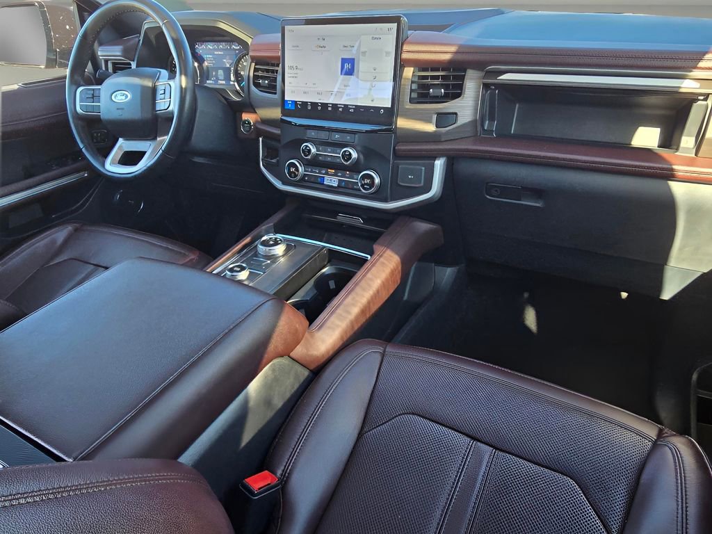 Used 2024 Ford Expedition Max Limited image 29