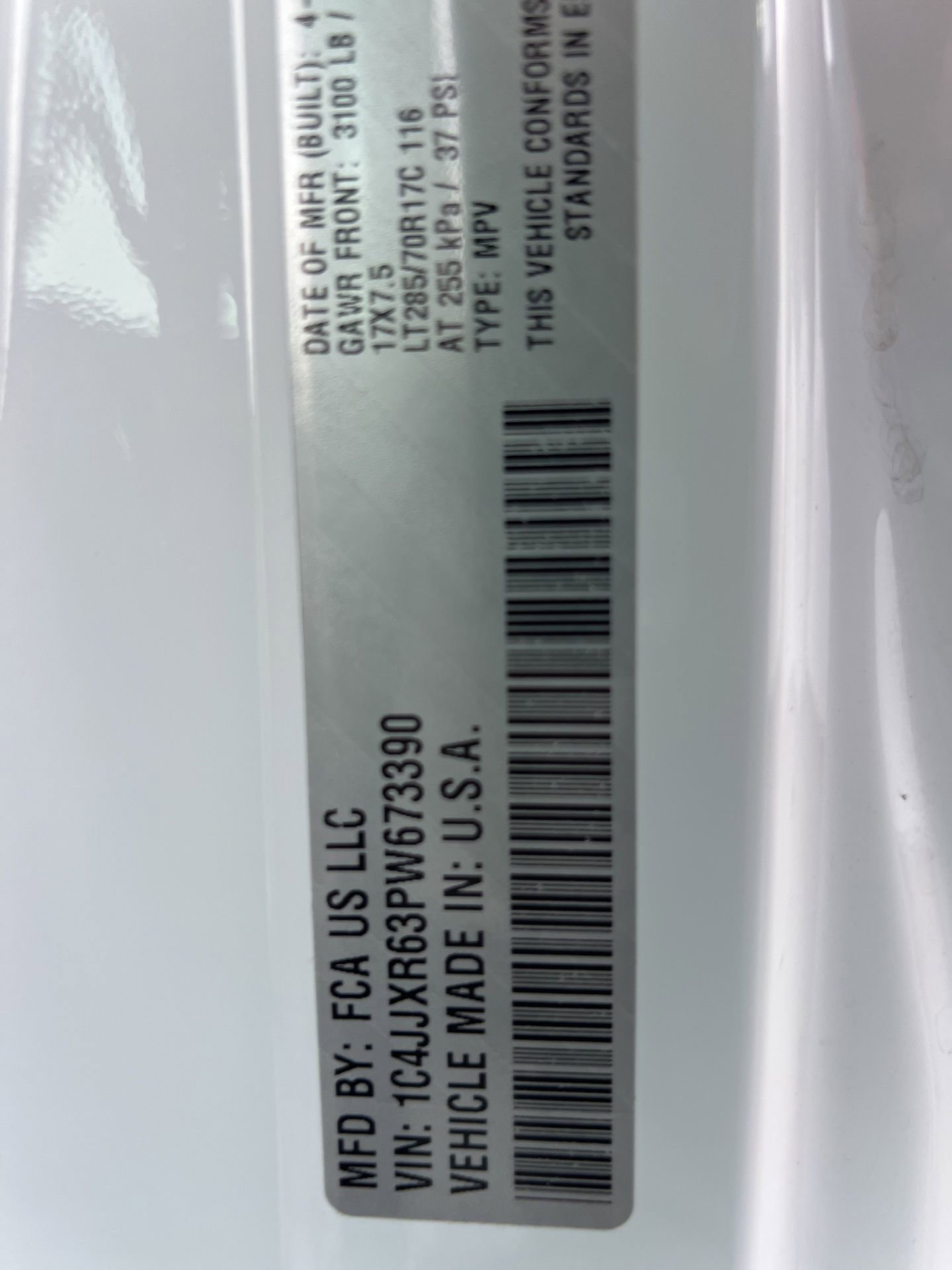 Used 2023 Jeep Wrangler Unlimited Rubicon 4xe image 34