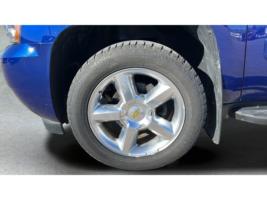 Used 2013 Chevrolet Avalanche LT w/ All-Star Edition image 35