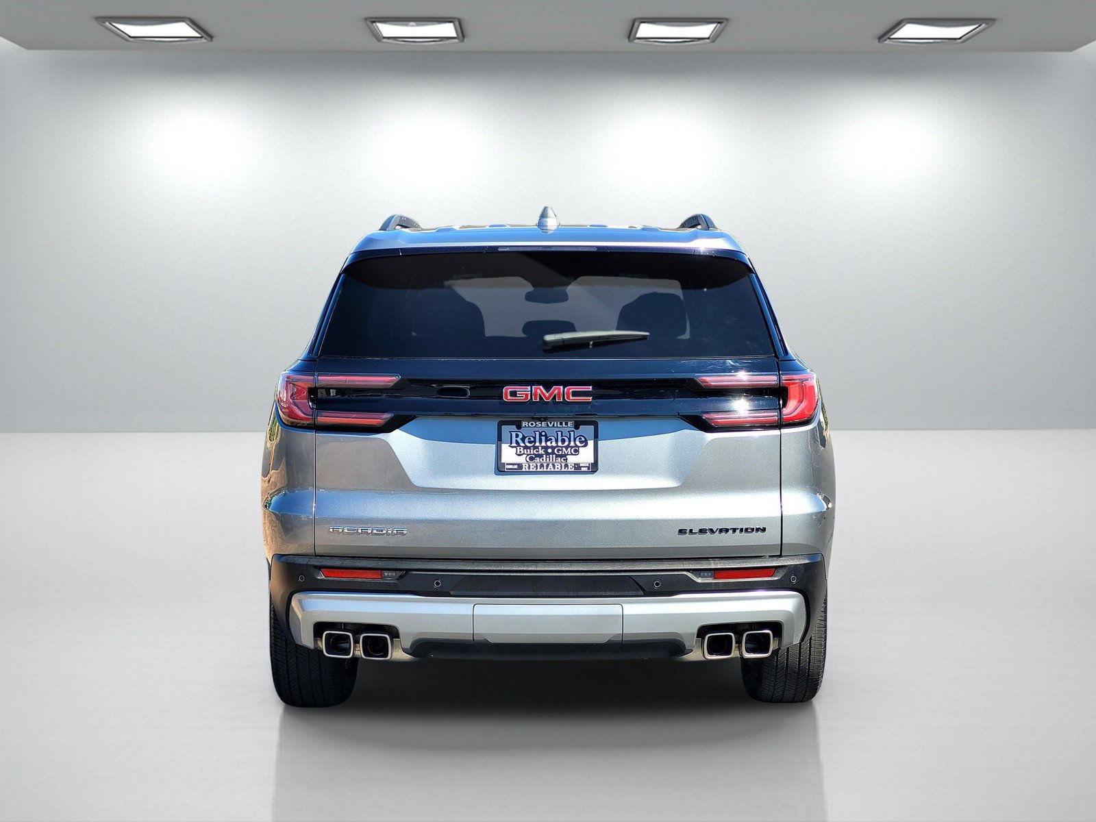 Used 2025 GMC Acadia Elevation FWD image 5