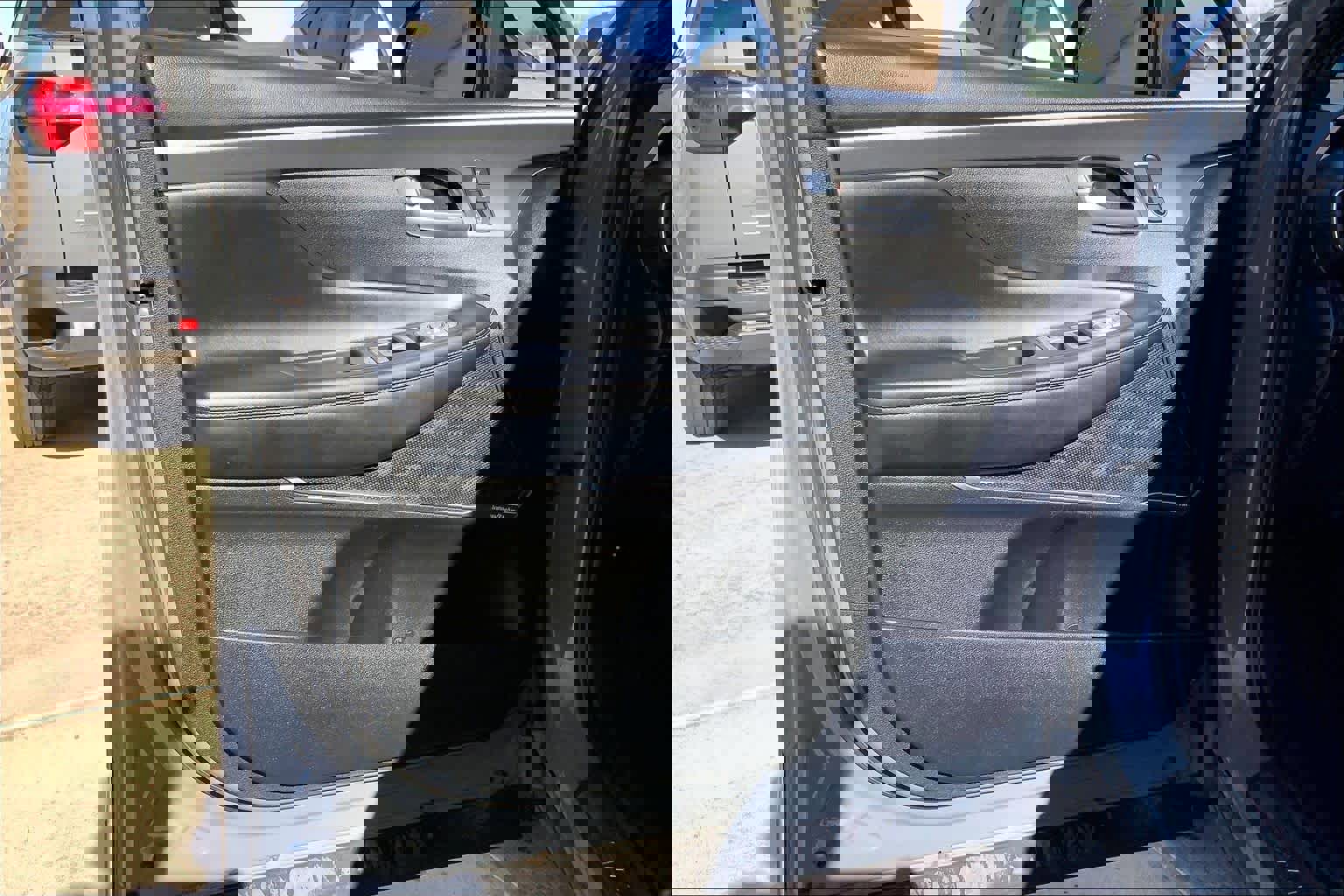 Used 2023 Hyundai Santa Fe Calligraphy w/ Cargo Package image 21