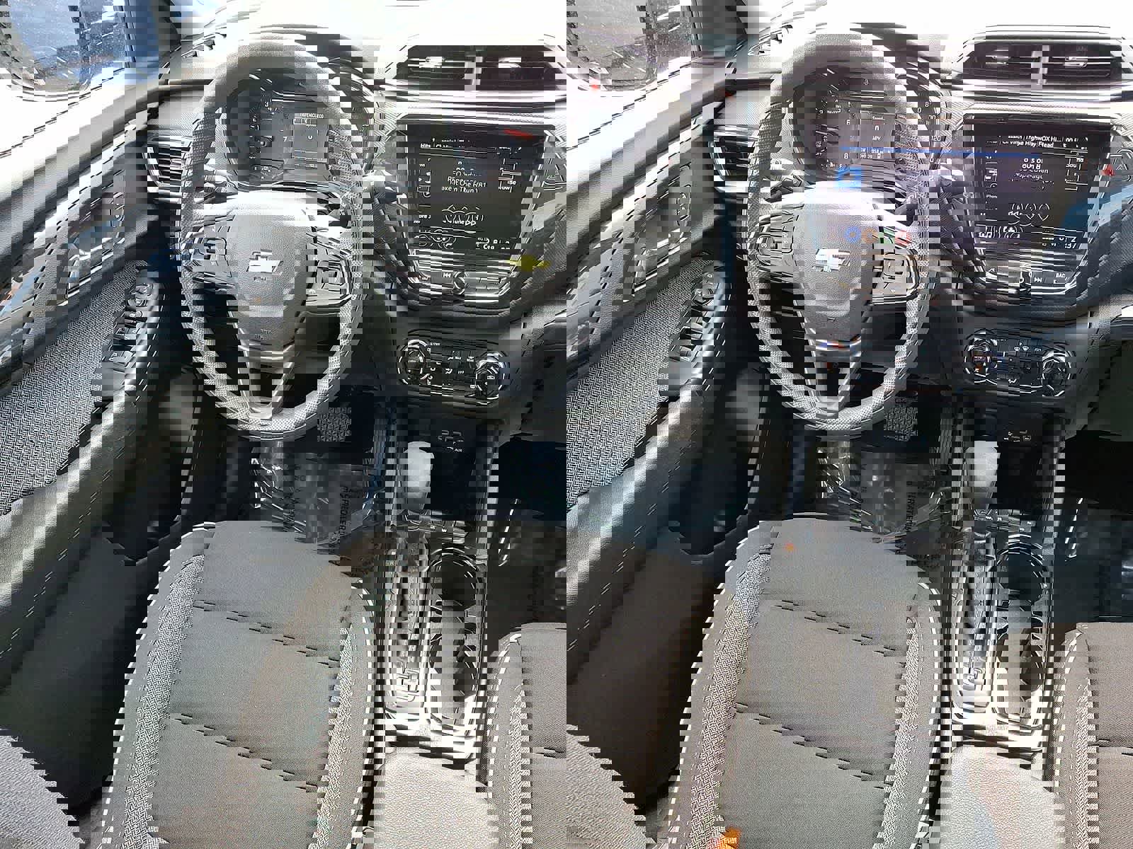 Certified 2022 Chevrolet TrailBlazer LT w/ Convenience Package AWD/4WD image 10