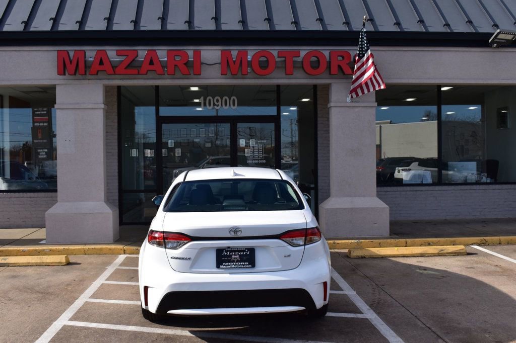 Used 2022 Toyota Corolla LE image 10