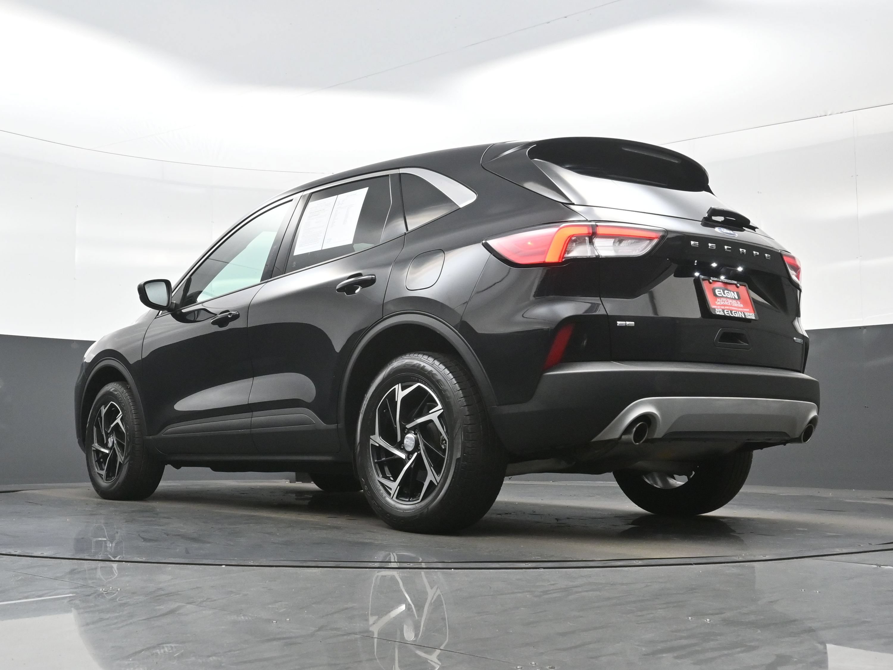 Used 2020 Ford Escape SE AWD/4WD image 28