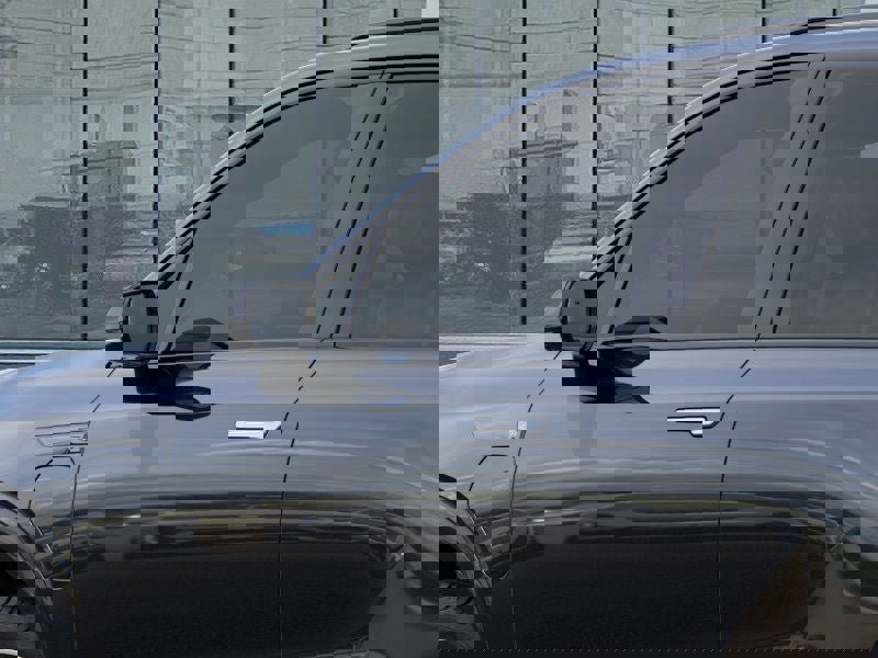 New 2026 Cadillac Vistiq Sport w/ LPO, Floor Liner Package image 12