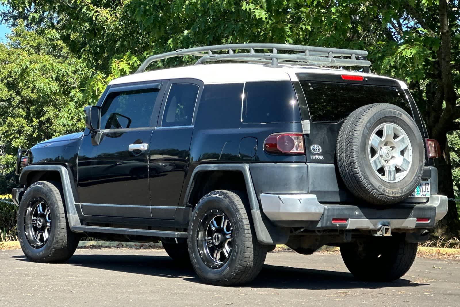 Used 2007 Toyota FJ Cruiser 4WD image 6