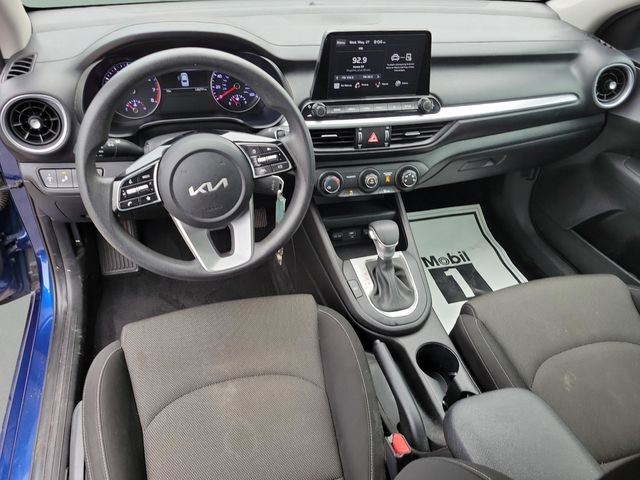 Used 2023 Kia Forte LXS w/ LXS Technology Package FWD image 16