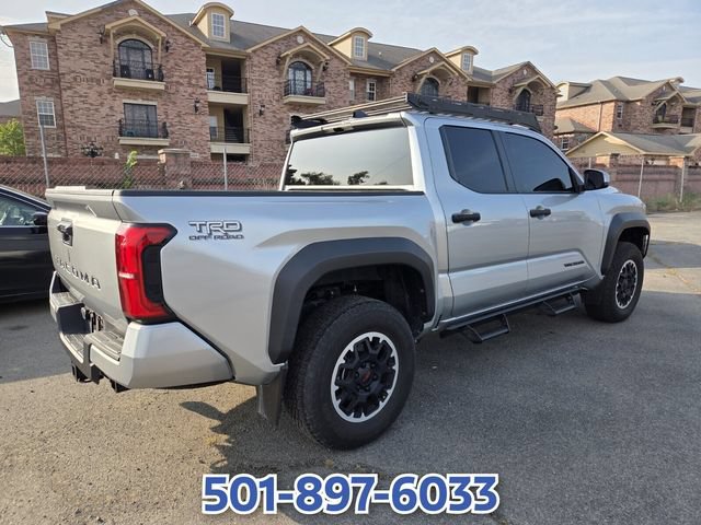 Used 2024 Toyota Tacoma TRD Off-Road AWD/4WD image 5