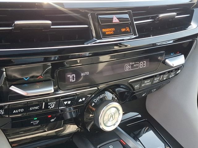 Used 2023 Acura MDX SH-AWD w/ Technology Package image 17