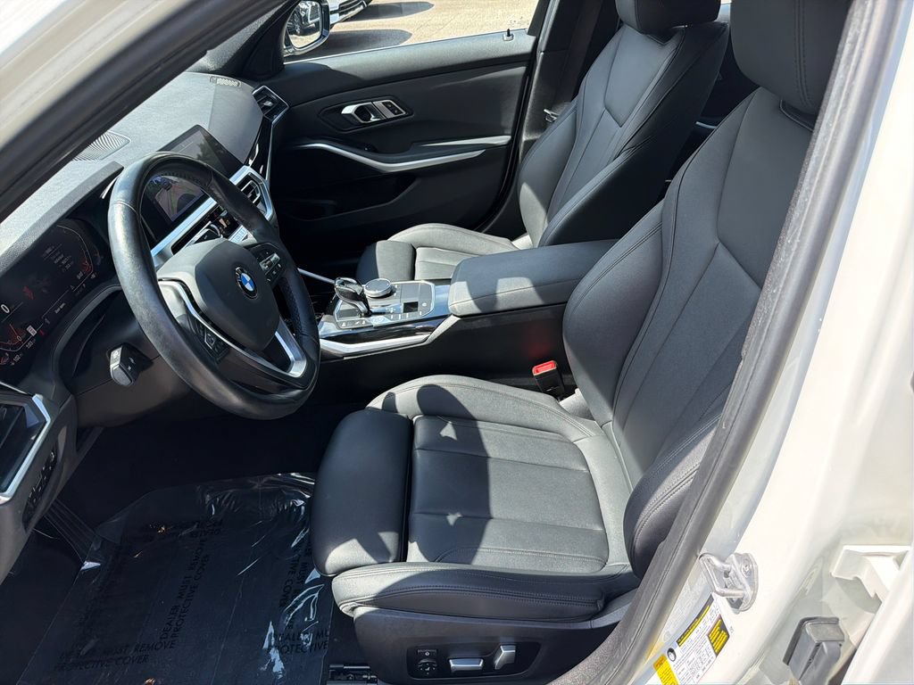Used 2019 BMW 330i Sedan w/ Convenience Package RWD image 9