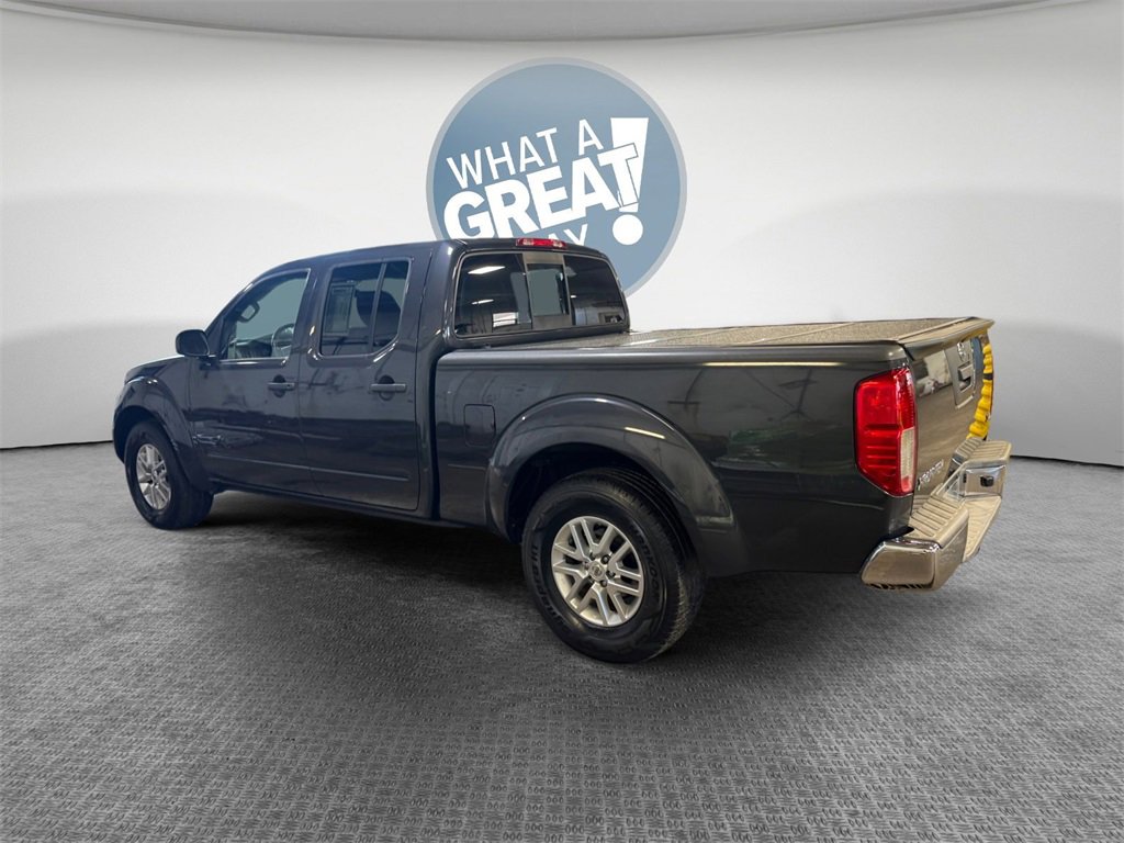 Used 2015 Nissan Frontier SV image 6