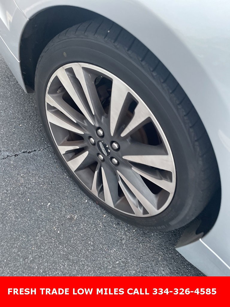 Used 2017 Lincoln MKZ Reserve image 7