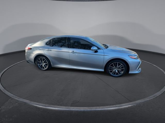 Used 2024 Toyota Camry XLE image 17