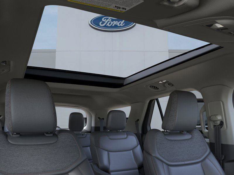 New 2026 Ford Explorer Active w/ Active Comfort Package image 22