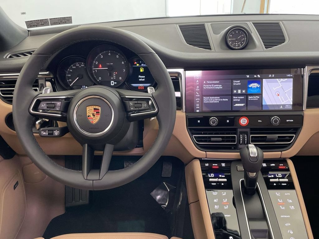 New 2026 Porsche Macan AWD/4WD image 27