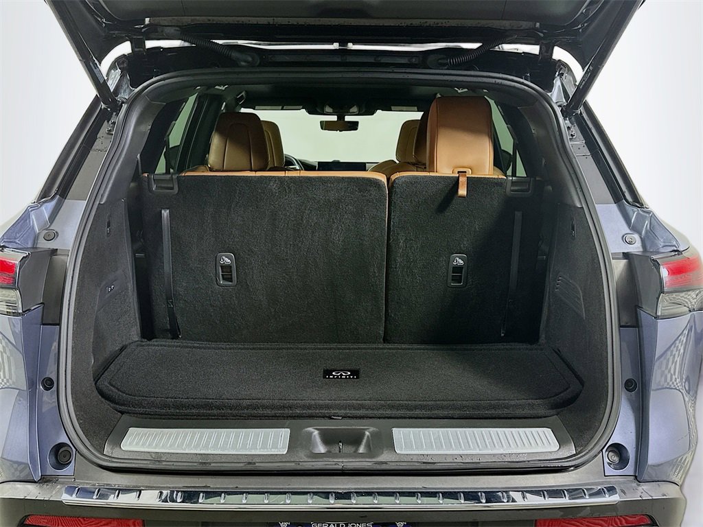 Used 2023 INFINITI QX60 Autograph w/ Cargo Package image 16