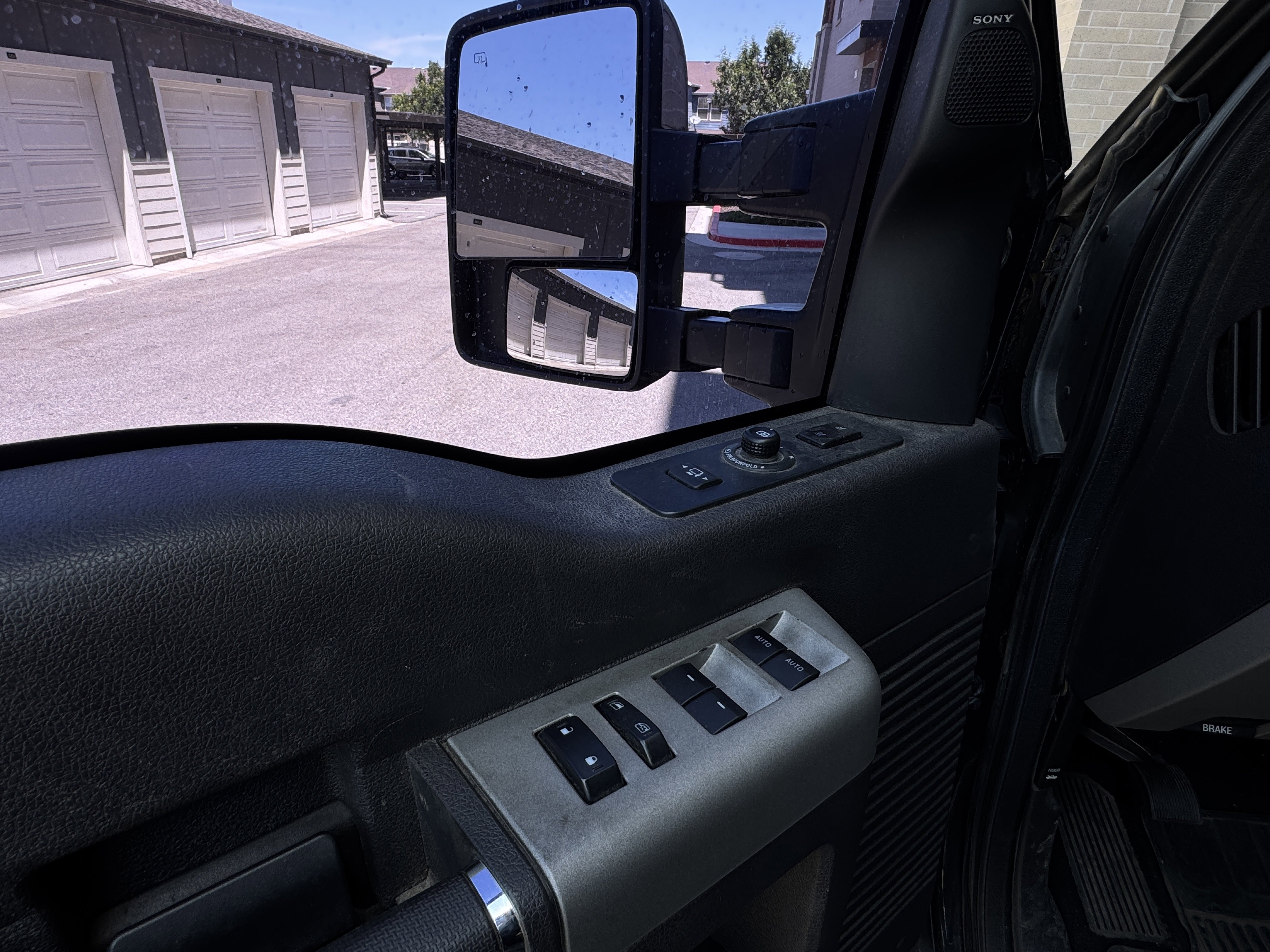 Used 2014 Ford F250 Lariat w/ Chrome Package AWD/4WD image 18