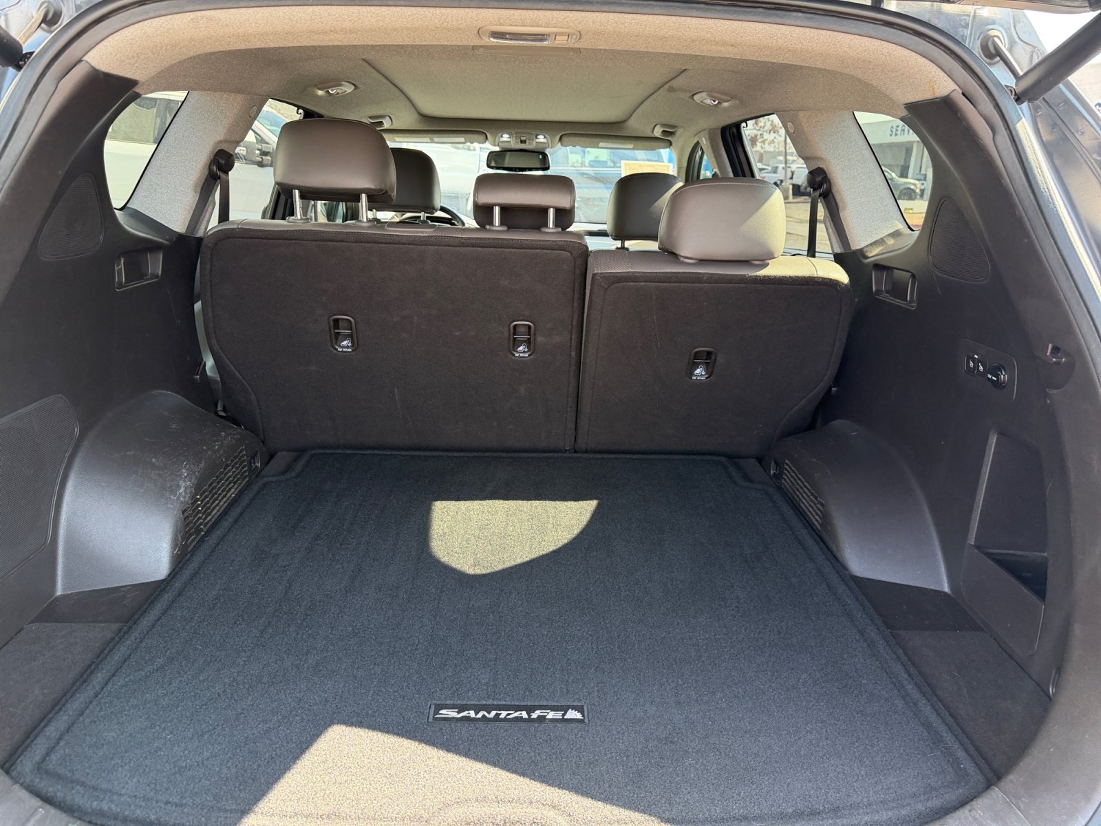 Used 2019 Hyundai Santa Fe FWD image 28