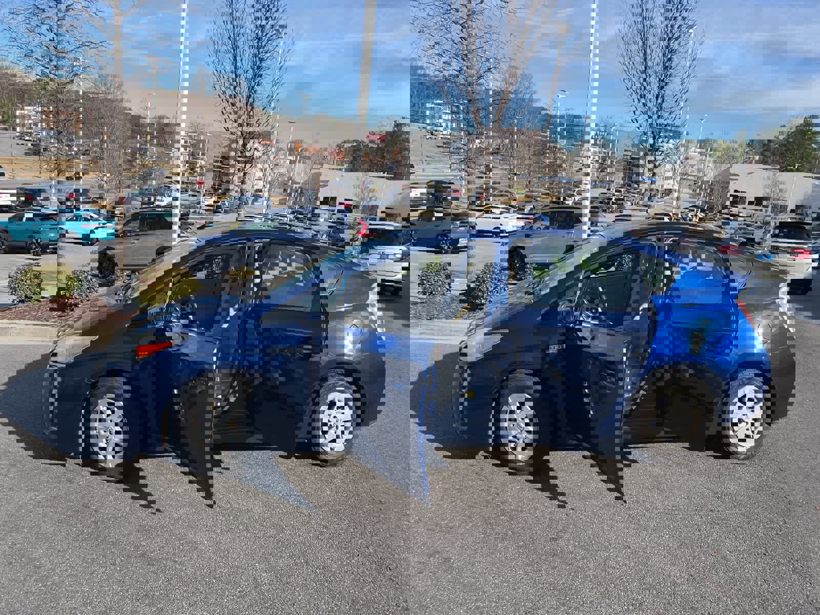 Used 2011 Toyota Prius Five image 17