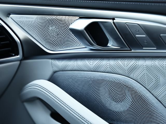 Used 2023 BMW M8 Gran Coupe xDrive Competition w/ M Carbon Exterior Package AWD/4WD image 50