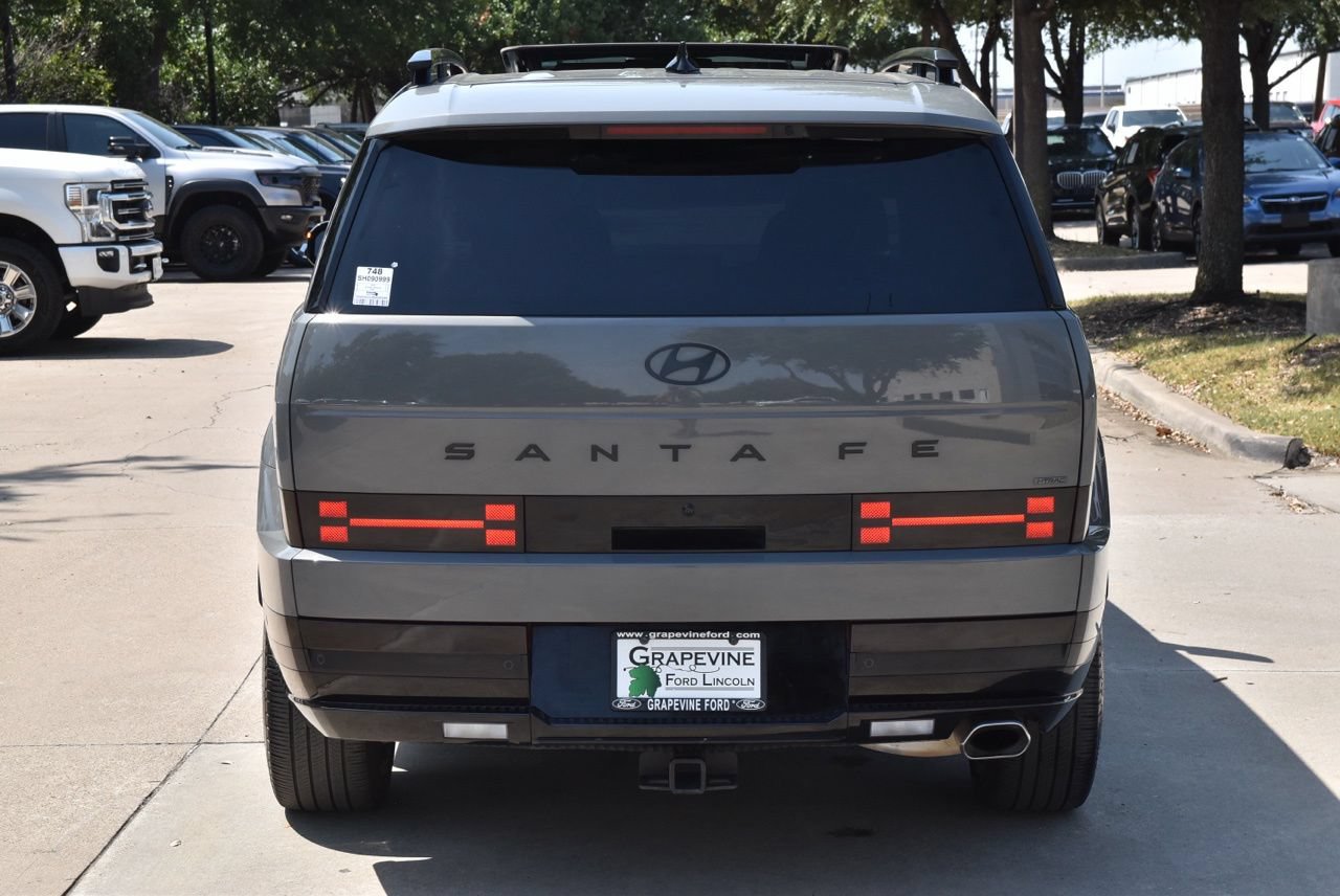 Used 2025 Hyundai Santa Fe Calligraphy AWD/4WD image 9