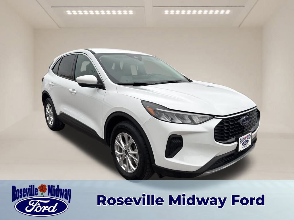 Used 2023 Ford Escape Active w/ Tech Pack #2 image 1