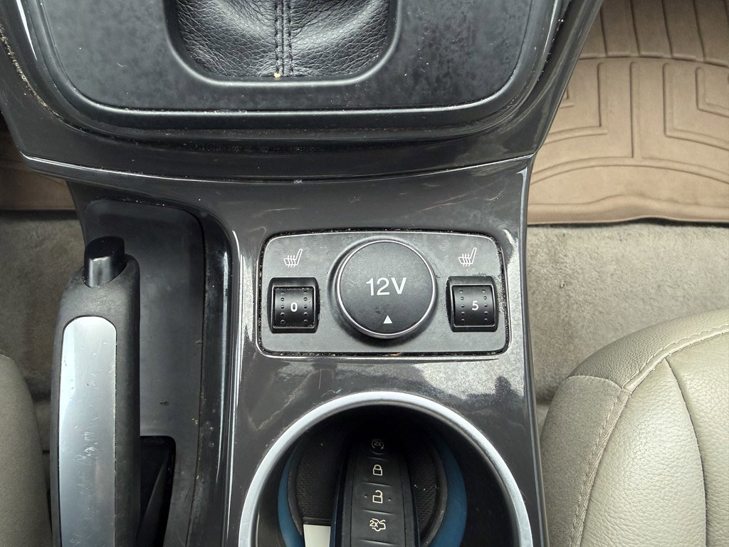 Used 2016 Ford Escape Titanium image 16