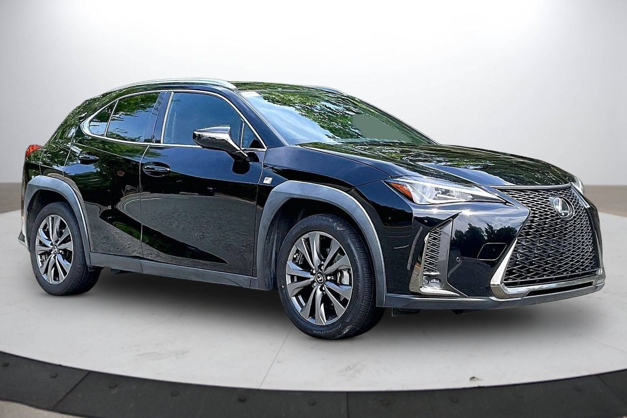 Used 2019 Lexus UX 200 F Sport w/ F Sport Premium Package FWD image 2