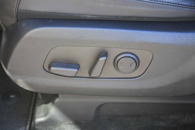 Certified 2024 Kia Carnival EX image 22