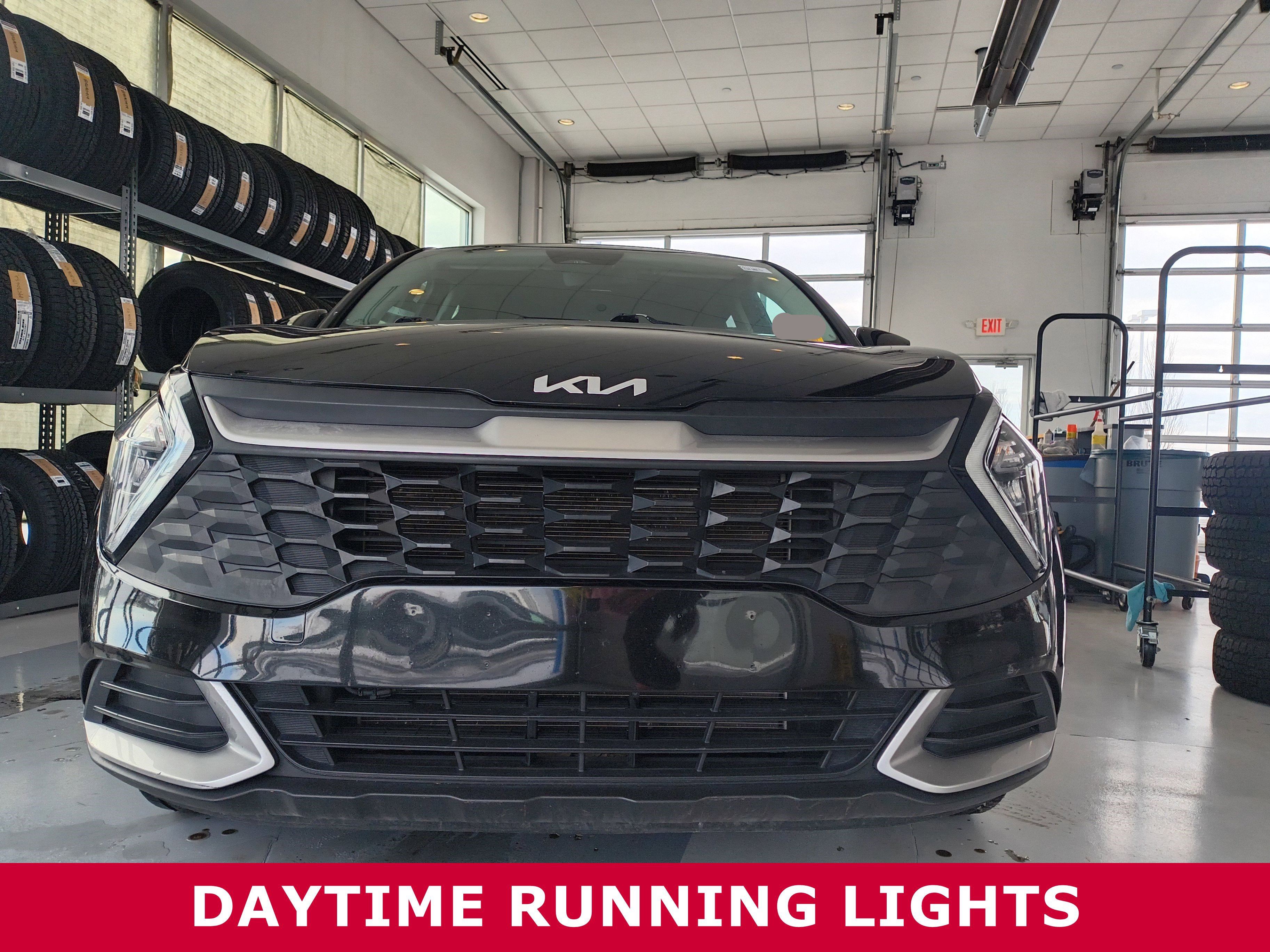 Used 2023 Kia Sportage LX image 30