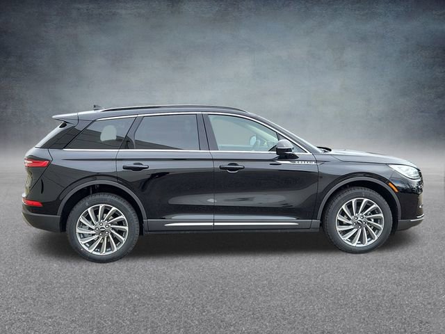 New 2025 Lincoln Corsair Reserve w/ Equipment Group 202A image 2