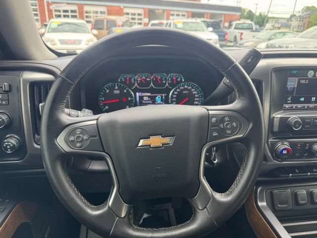 Used 2015 Chevrolet Silverado 1500 LTZ AWD/4WD image 35