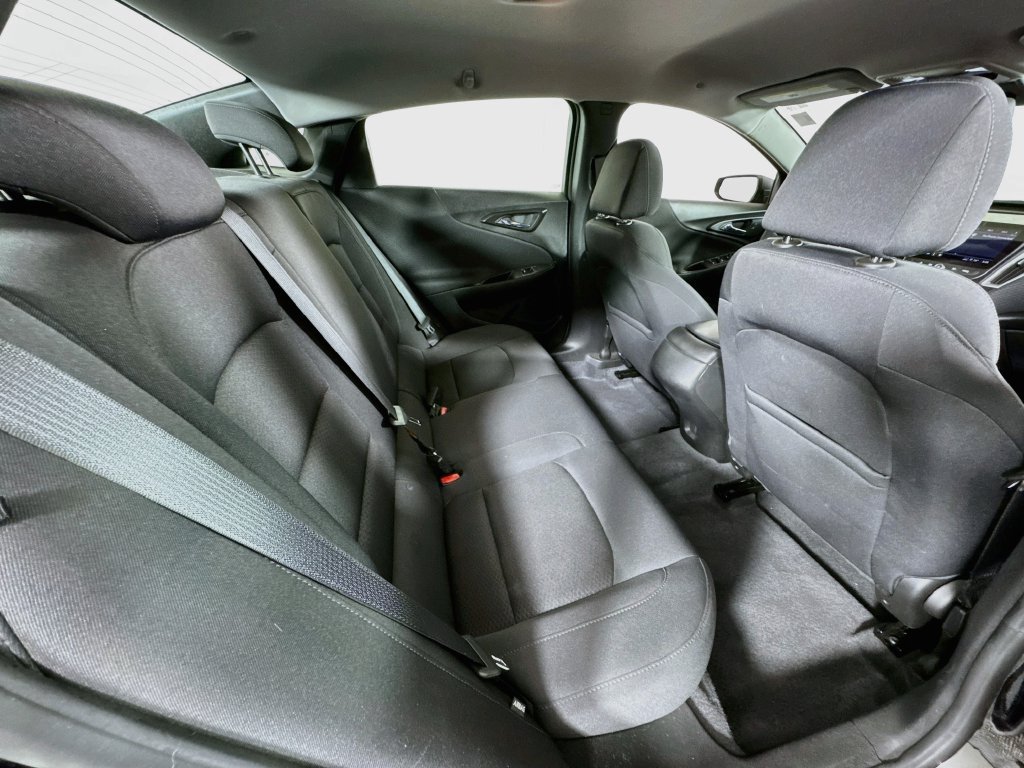Used 2022 Chevrolet Malibu LS FWD image 24